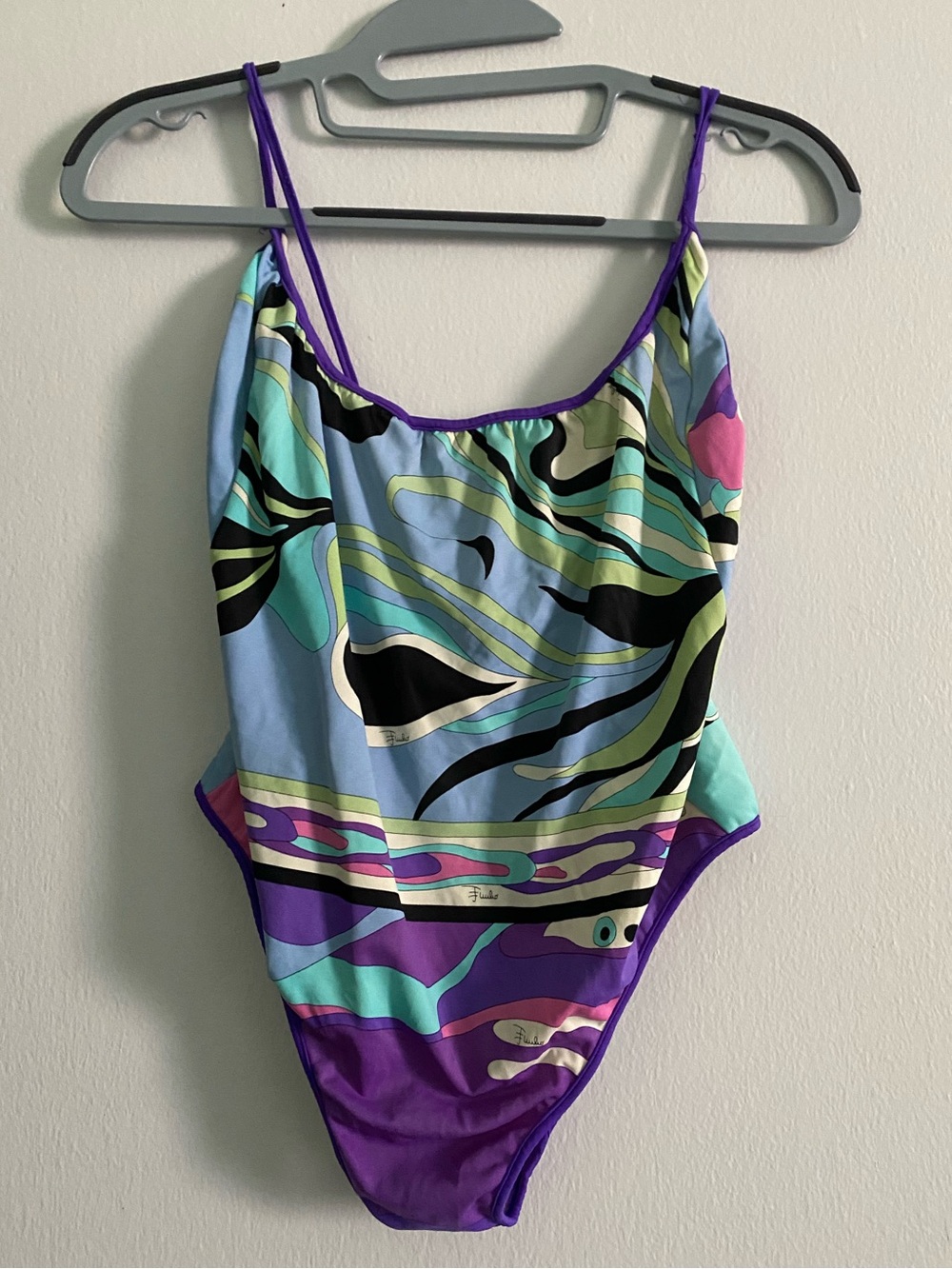 EMILIO PUCCI FIRENZE VINTAGE ONE PIECE SWIMSUIT, SIZE M/L, MADE IN ITALY.